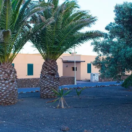 Gbh Villas Volcanic Beach Resort La Oliva